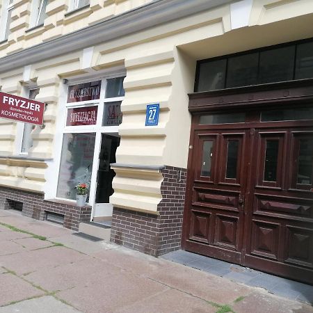 Hostel Tulip - Pokój 5 ze wspólną łazienką i kuchnią Szczecin Exterior foto