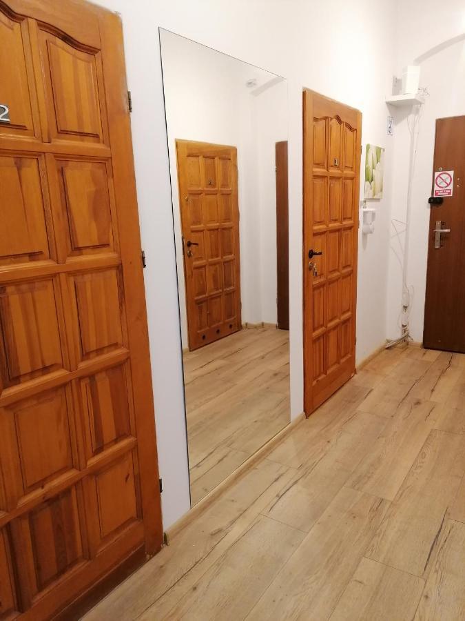 Hostel Tulip - Pokój 5 ze wspólną łazienką i kuchnią Szczecin Exterior foto